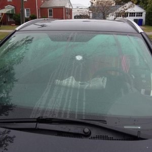 cracked windshield replacement Norfolk